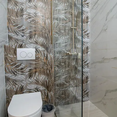 Apartment Cascades *