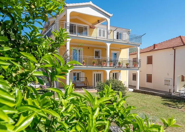 Cascades Trogir