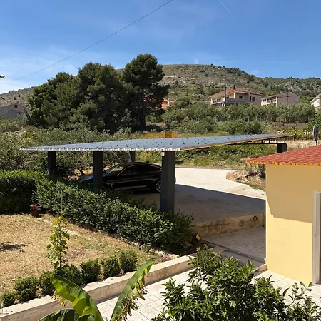 Cascades Trogir